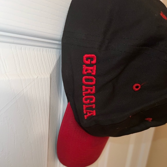 Vintage UGA Bulldogs circa late 80s, Snapback Style Hat by Logo 7 - Picture 6 of 10